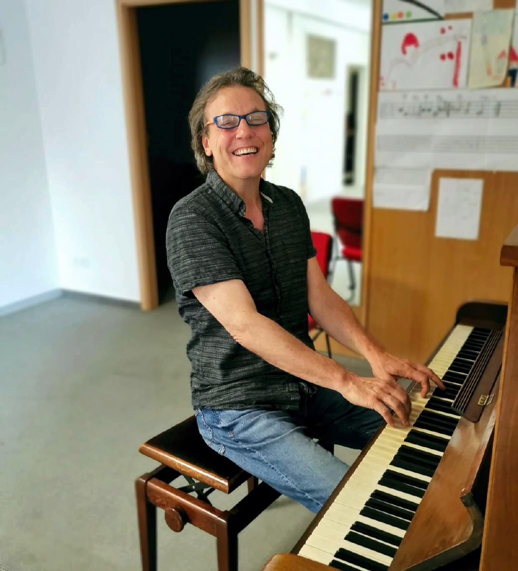 Andreas Gotthilf am Klavier